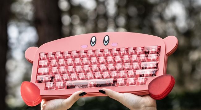 Quelqu'un a fabriqué un clavier Kirby personnalisé